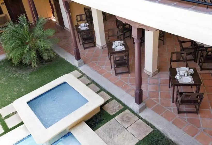 هتل La Pérgola