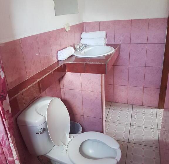 هتل Los Angeles Panajachel