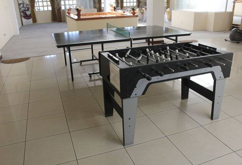 בית מלון כפרי Mayaland