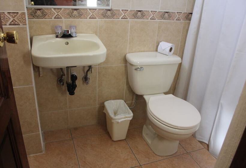 בית מלון כפרי Mayaland