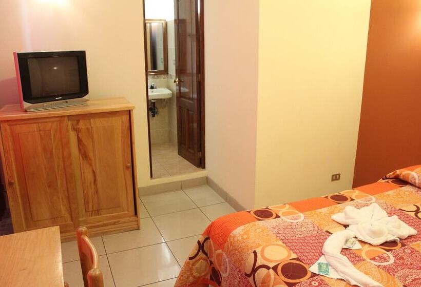 בית מלון כפרי Mayaland