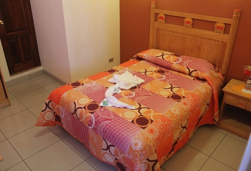 בית מלון כפרי Mayaland