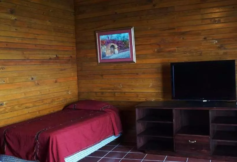 استراحتگاه Atitlan Villas