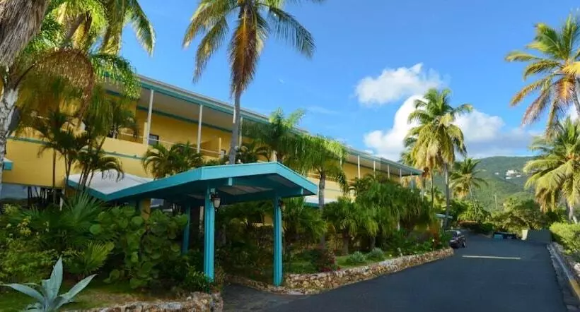 استراحتگاه Lindbergh Bay