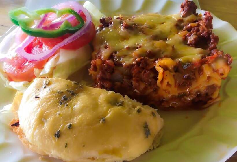 The Venue   Utila   Hostel