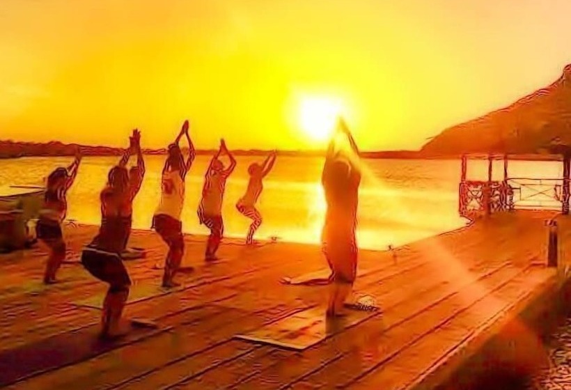 The Venue   Utila   Hostel