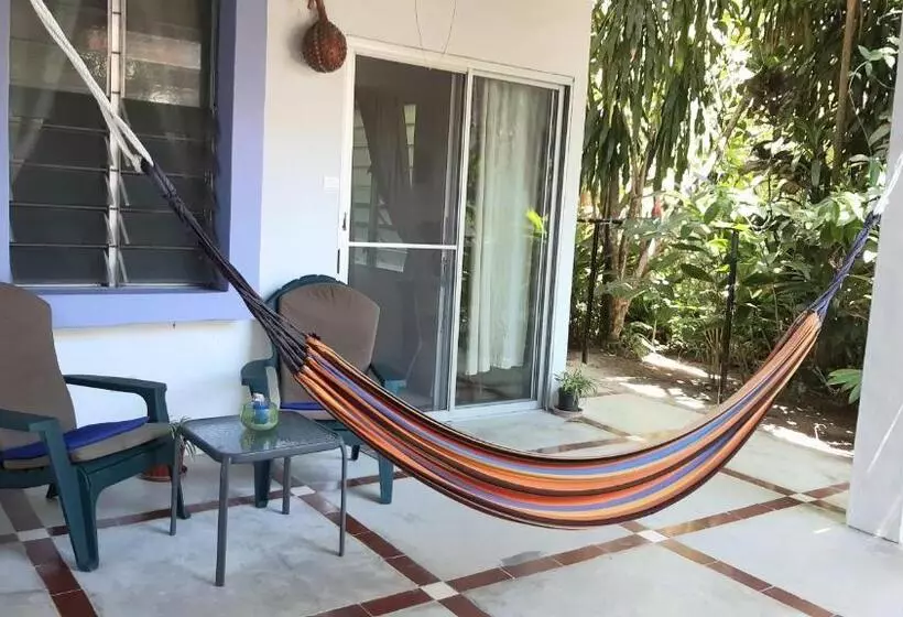Togo B&b Farallon