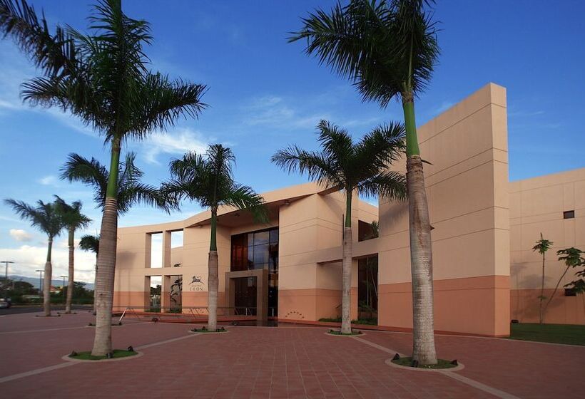 Via Emilia Bed And Breakfast Restaurante