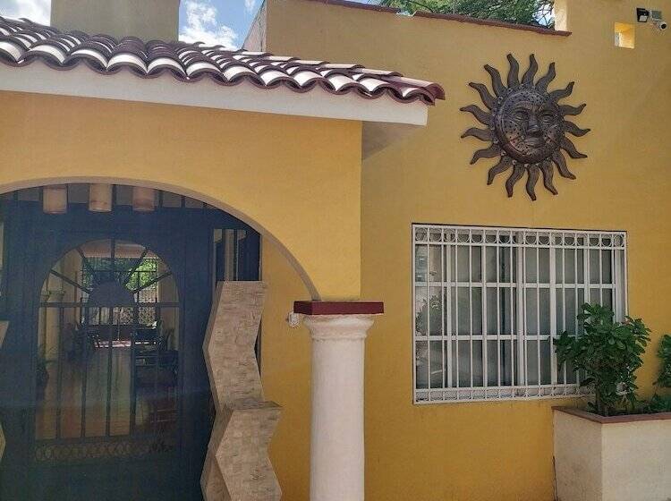 بنسيون La Casa De Los Soles