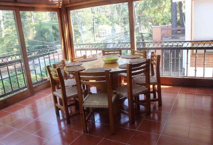 بنسيون Condominio La Montaña