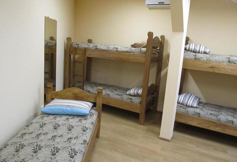 Общежитие Mini Hotel Na Pidgradskiy