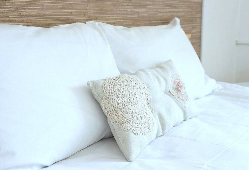 تختخواب و صبحانه Maison Blanche Kyiv City Center