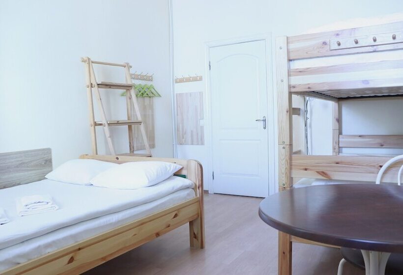 تختخواب و صبحانه Maison Blanche Kyiv City Center