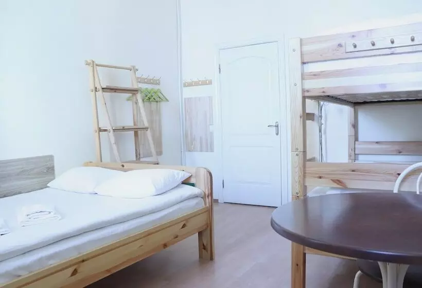 Aamiaismajoitus (B&B) Maison Blanche Kyiv City Center