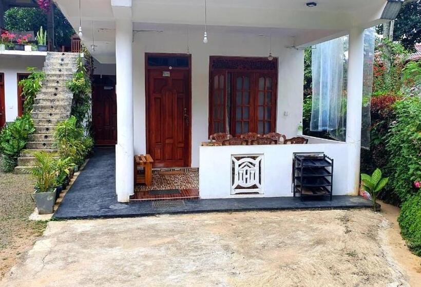 تختخواب و صبحانه Peters Inn