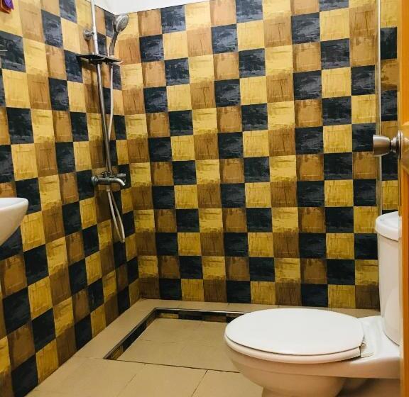 تختخواب و صبحانه Peters Inn