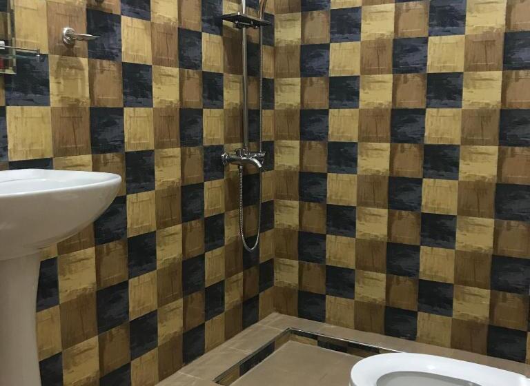 تختخواب و صبحانه Peters Inn