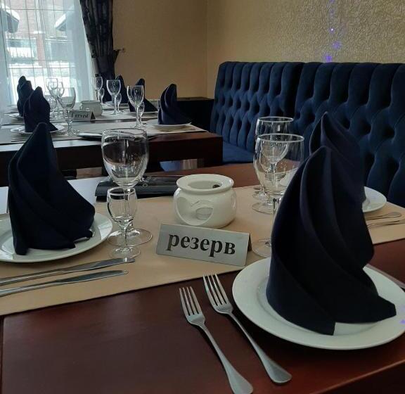 هتل срібний водограй