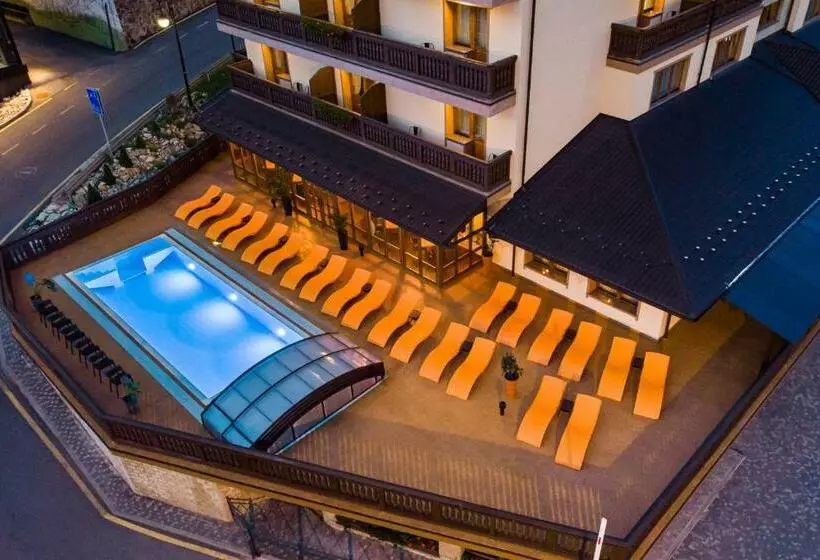 هتل Ganz & Spa