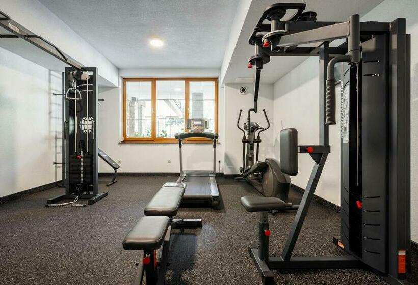 בית מלון כפרי Ganz & Spa