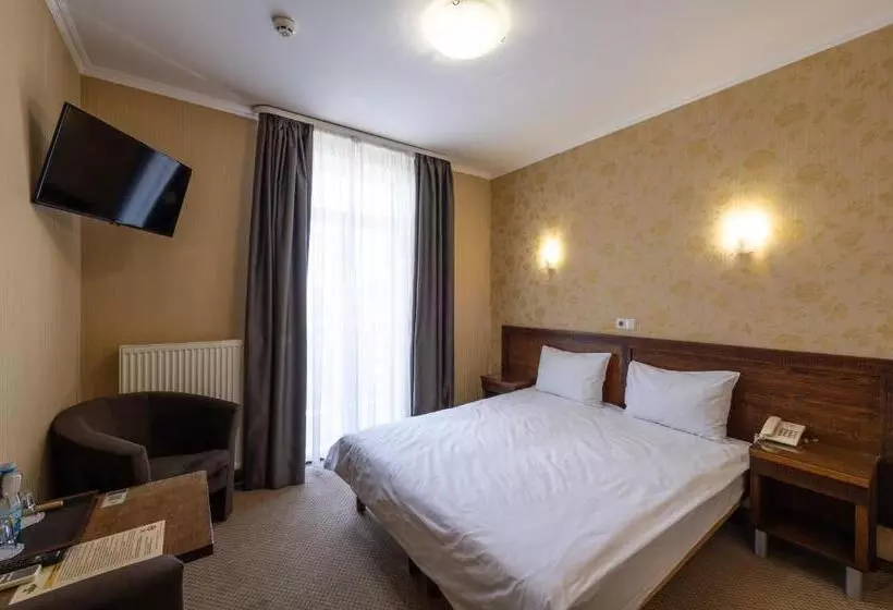Hotel Kamelot