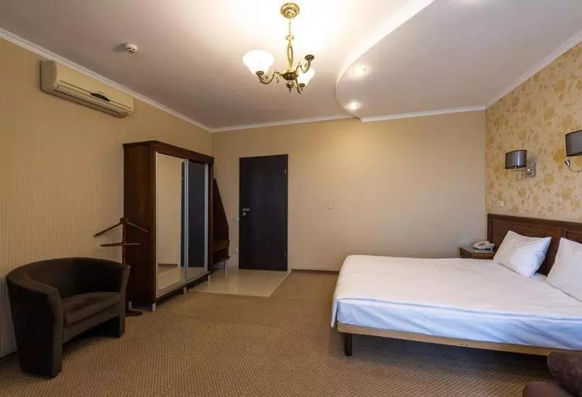 Hotel Kamelot