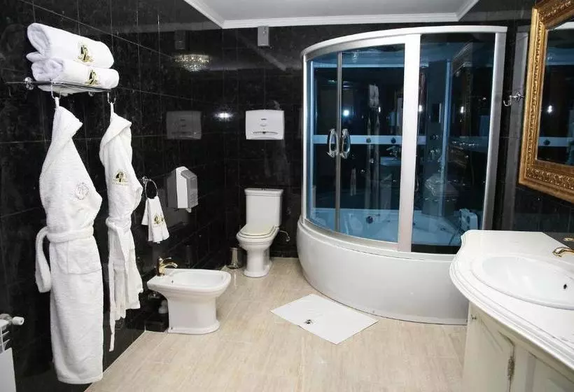 هتل Kleopatra Vip