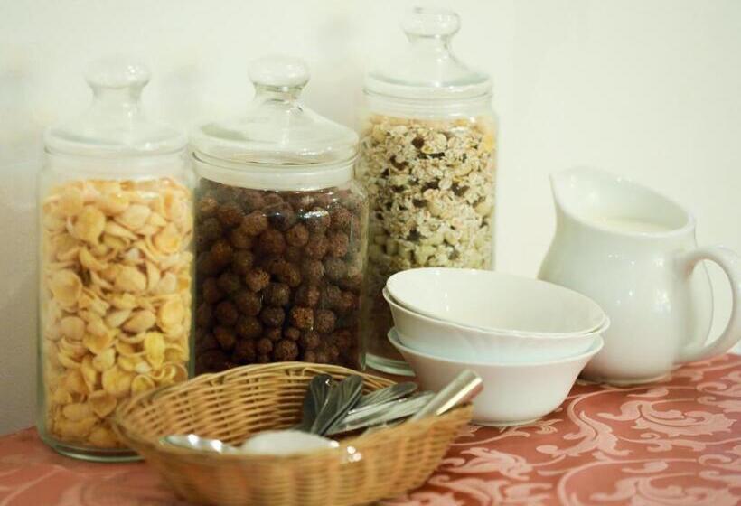 Versal Hotel Complex