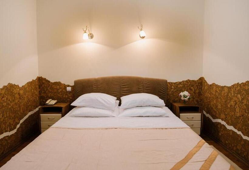 Hotel Villa Victoria