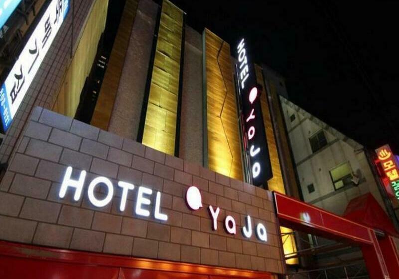 Motel Yaja Lotte Department Store