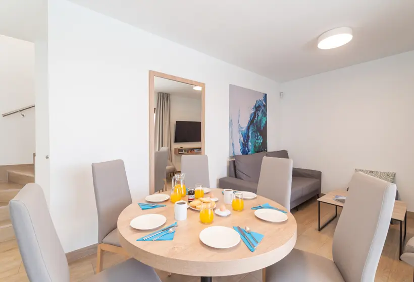 Ereza Villas La Granja