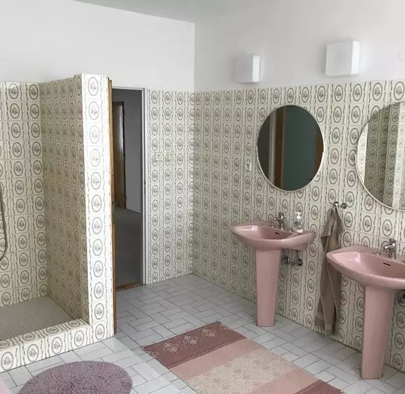 B&b Home