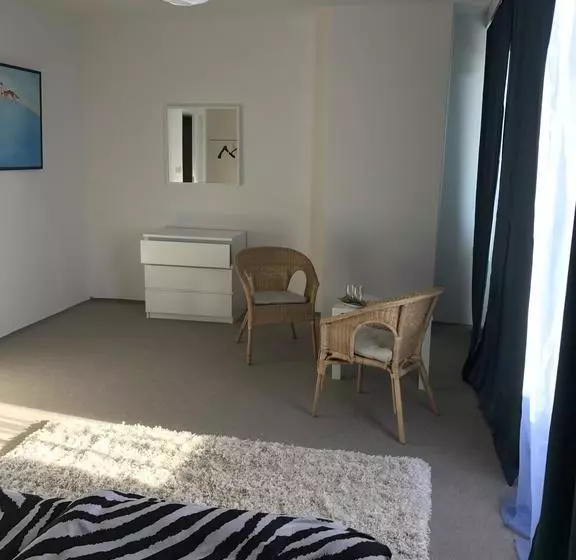 B&b Home