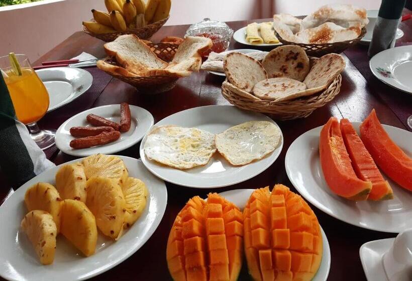 Bed and Breakfast Banana Rest Sigiriya