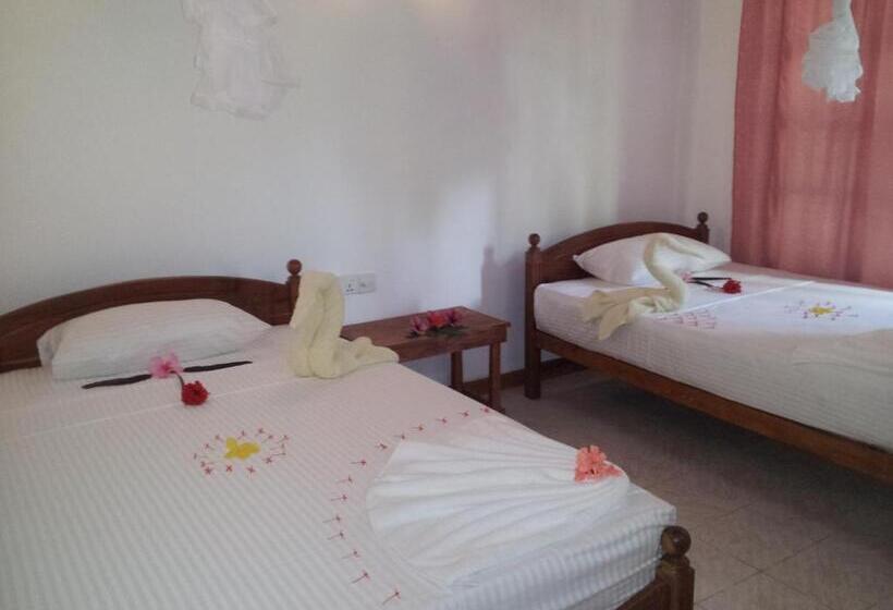 Bed and Breakfast Banana Rest Sigiriya