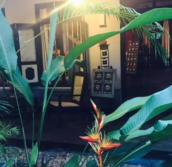 تختخواب و صبحانه Indika S Residence