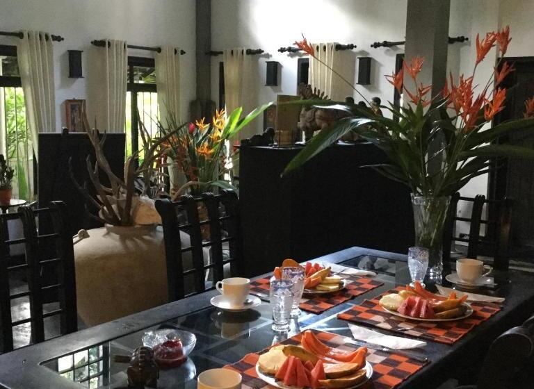 مبيت وإفطار Indika S Residence