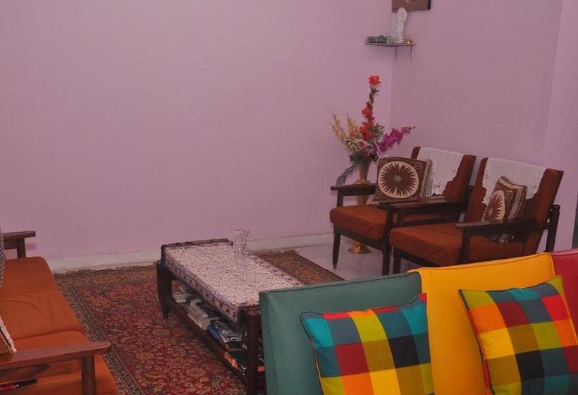 مبيت وإفطار Primrose Inn Kandy