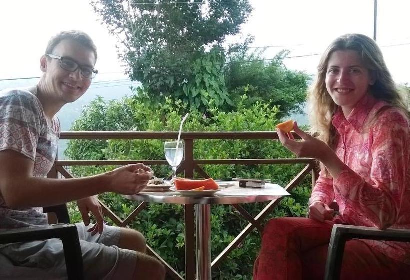 مبيت وإفطار Primrose Inn Kandy