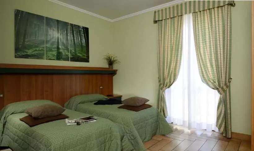 Hotell Castle