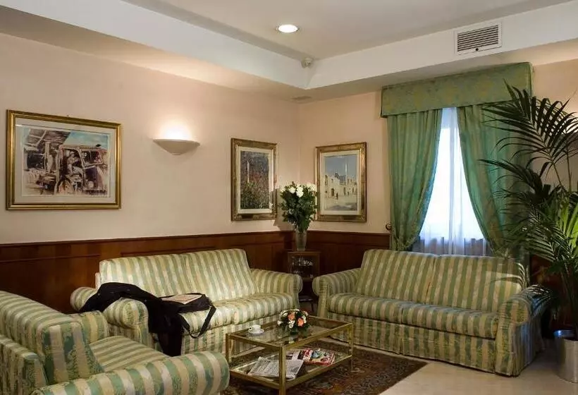 Hotell Castle