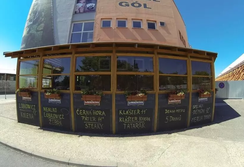 ホテル Gól Prostějov