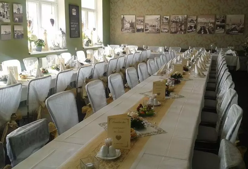 ホテル Gól Prostějov