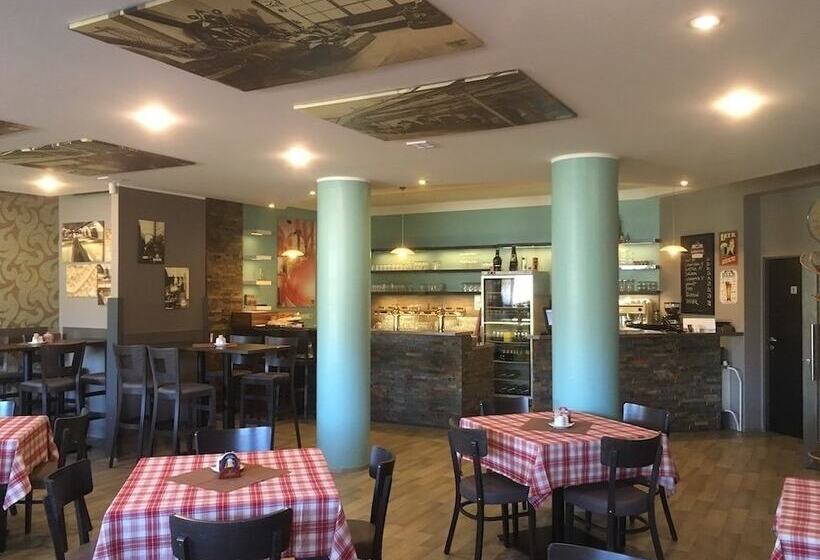 Hotelli Gól Prostějov