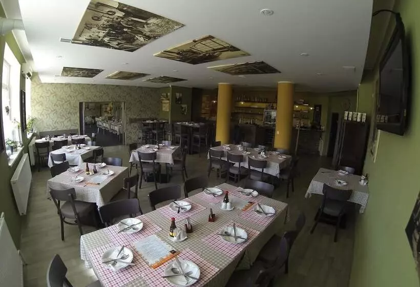 ホテル Gól Prostějov