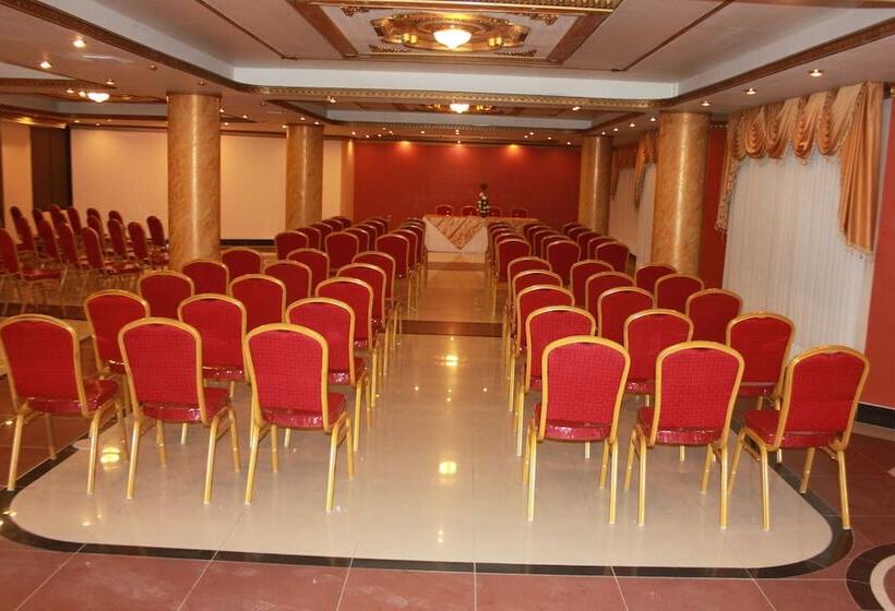 هتل Golden Palace