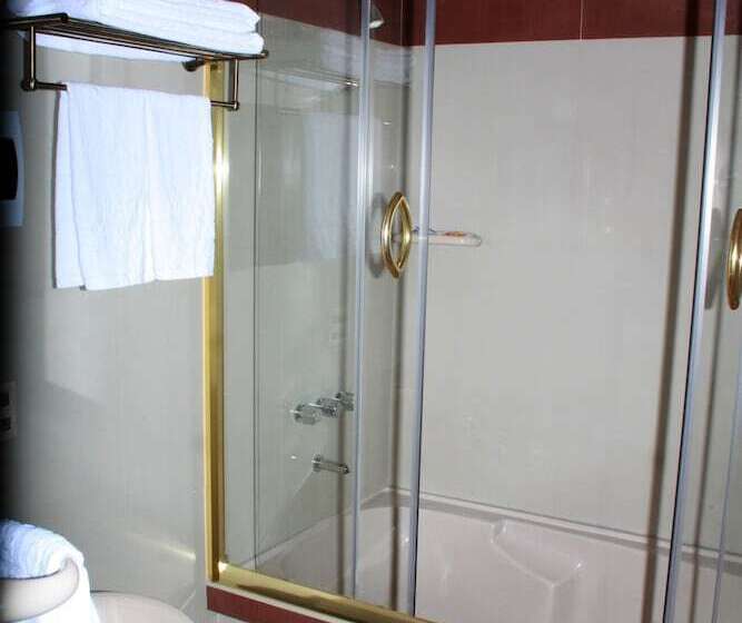 هتل Golden Palace