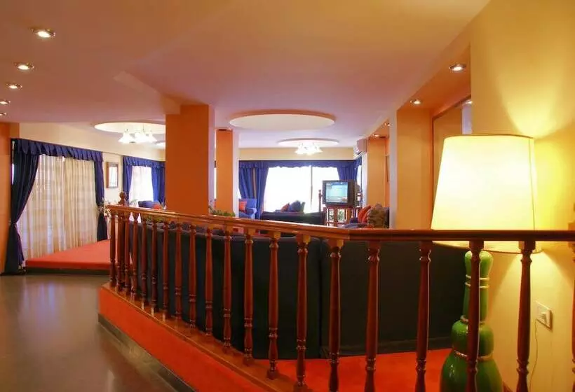 Hotelli Gran International