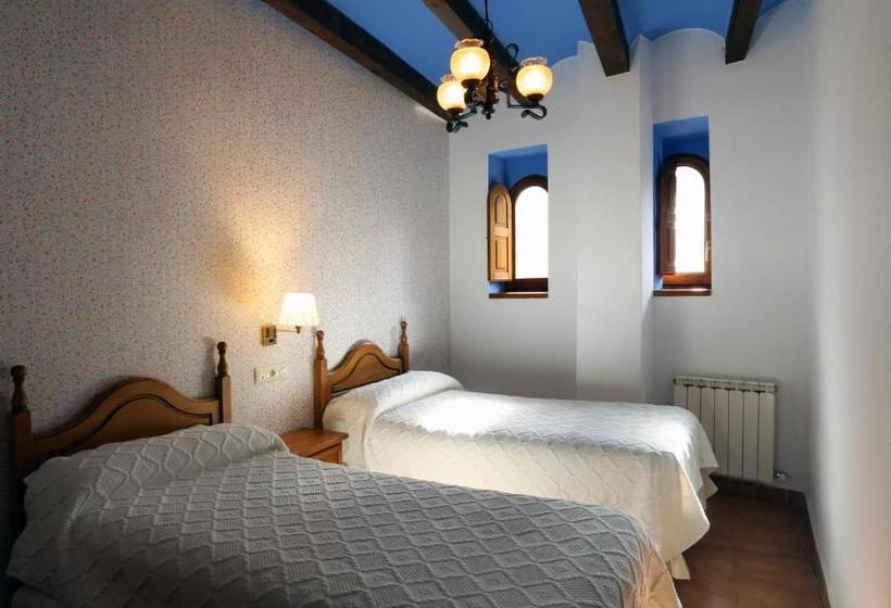 فندق Hospedería Sádaba