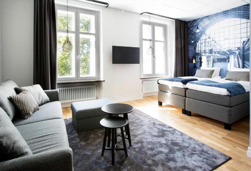 בית מלון כפרי Livin Station